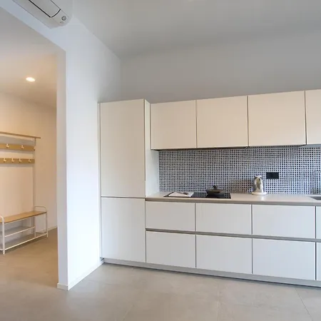 Appartement Rivierarent White House *