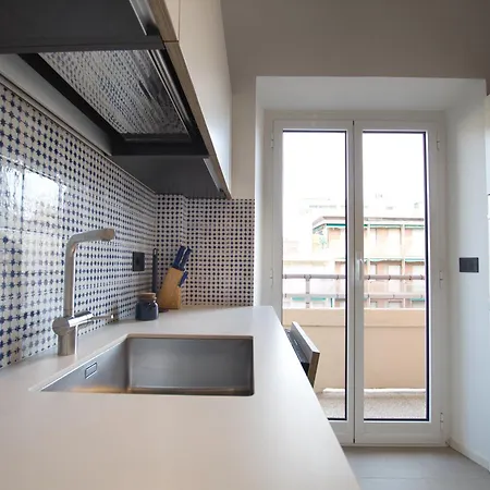 Rivierarent White House * Finale Ligure